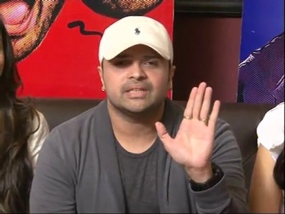 Himesh Reshammiya Launches The Music Of Damadamm