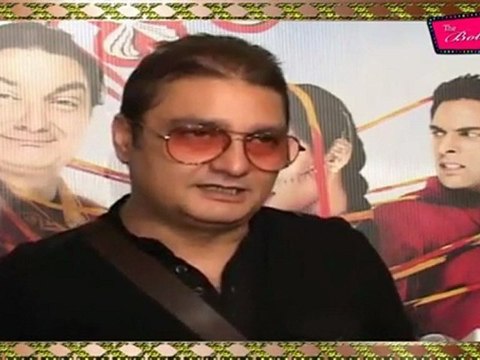 Vinay Pathak Reveals Plot Of Movie 'Tere Mere Phere'