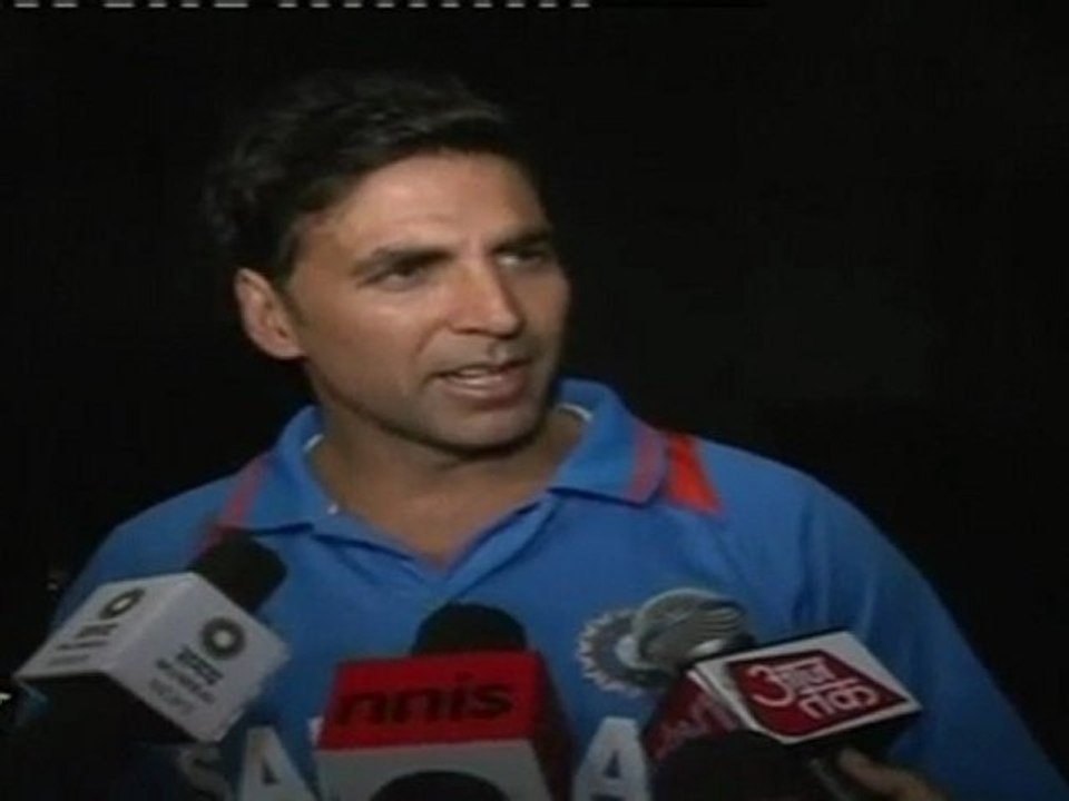 Akshay Kumar At World Cup Celebration 2011