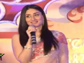 Hot Kareena Kapoor In saree Looks Killer Hot At Gitanjali Wedding Carnival