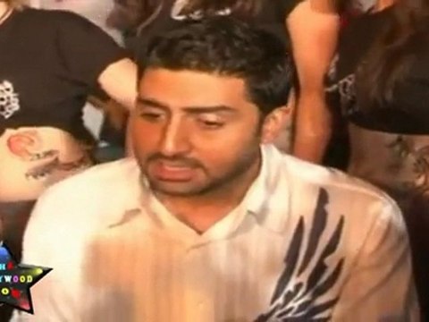 Abhishek & Rohan Promotes Dum Maaro Dum With Sexy Babes