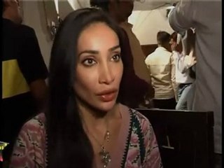 ON LOCATION "DIARY OF A BUTTERFLY" "SOFIA HYAT"