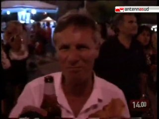 TG 12.08.10 A Giovinazzo la sagra del panino della nonna