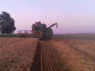 JOHN DEERE 630 BUĞDAY BİÇİMİNDE...2011