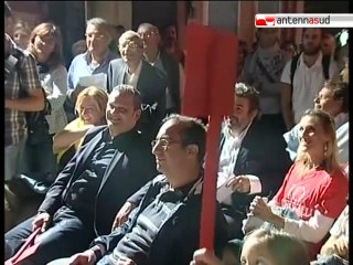 TG 24.09.10 Petruzzelli, 4 milioni (virtuali) per la sagoma del sindaco Emiliano