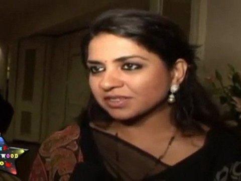 Bollywood Celebs At Newsmakers Achievers Awards 2011