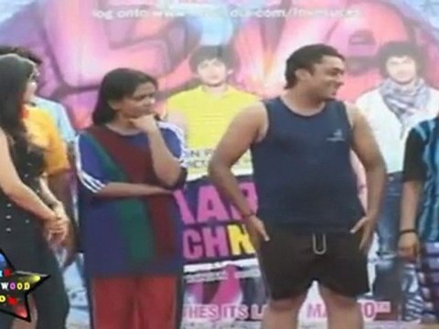 Pyaar Ka Punchnama Cast Discussing Problems Of Couples At Water Kindom