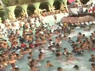 Cast Of "Bhindi Bazaar Inc" Entertaing People At Water Kingdom With Amazing Performance