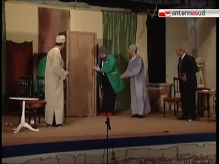TG 19.01.11 Gli "Amici per il teatro" di Modugno in scena con Eduardo Scarpetta