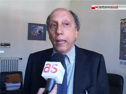 TG 27.05.11 Ex mercato via Carrante occupato, il centrodestra dice: Ora basta