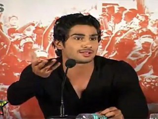 Pratik Babar Stammers At First Look Launch Of "Aarakshan"