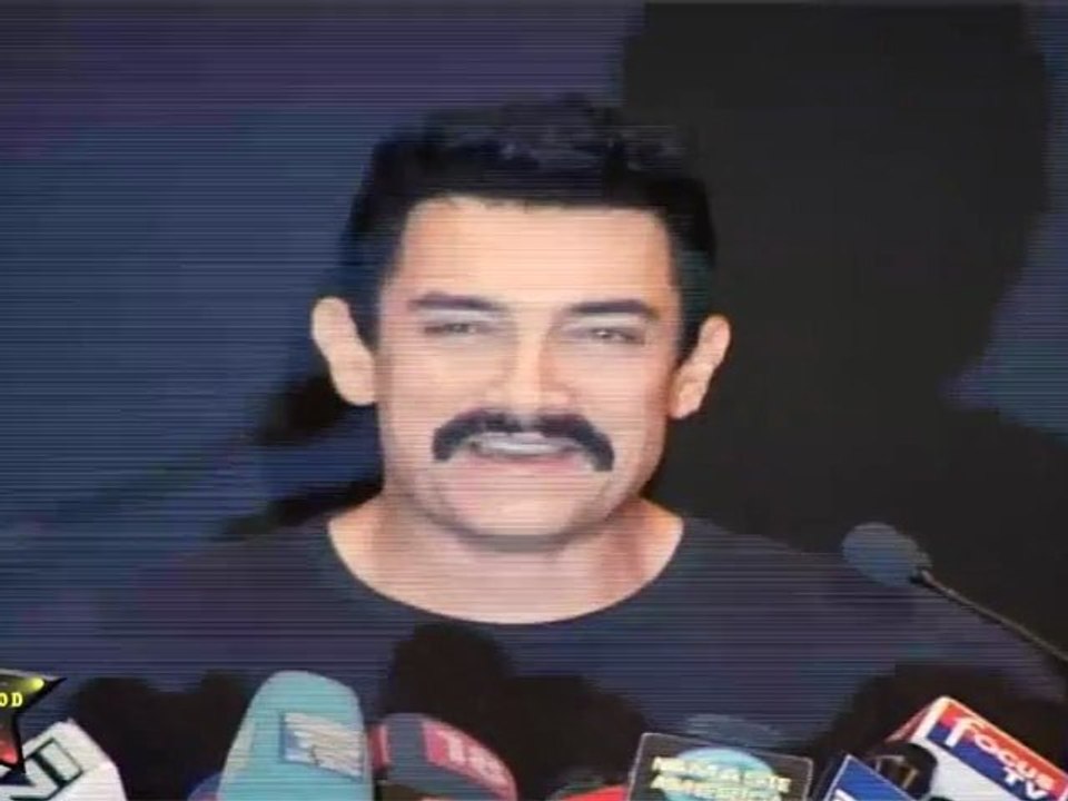 Promotion Movie Delhi Belly Aamir Khan   03