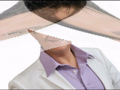 Dertliyim ruhuma hicranımı sardım da yine (Üzgünüm Leyla)