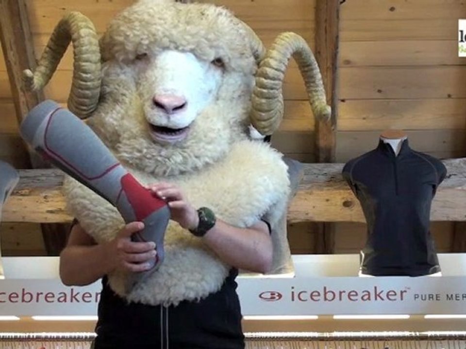 Snowleader présente la chaussette Ski mid de Icebreaker