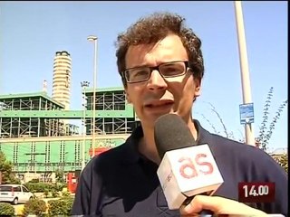 TG 09.07.09 Brindisi : Greenpeace protesta ma i dipendenti npn sono d'accordo