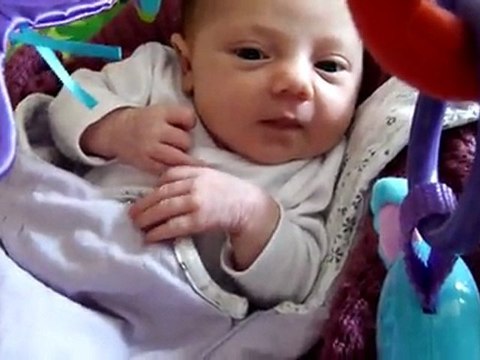 00024 8 sept découverte tapis éveil