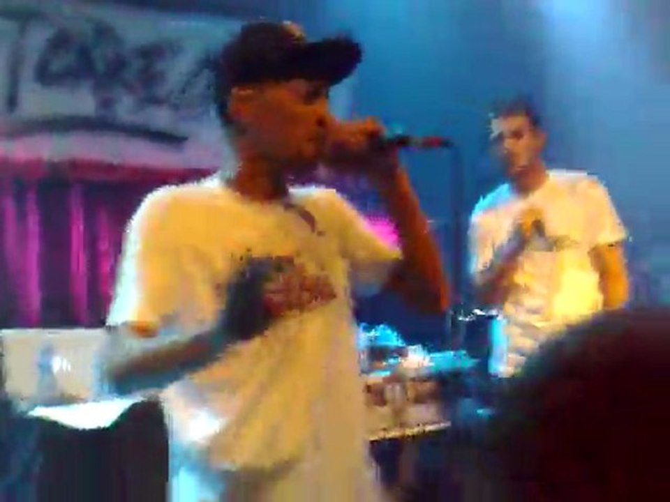 demi portion feat mokless sur nos gardes live à l'antirouille 08/09/2011