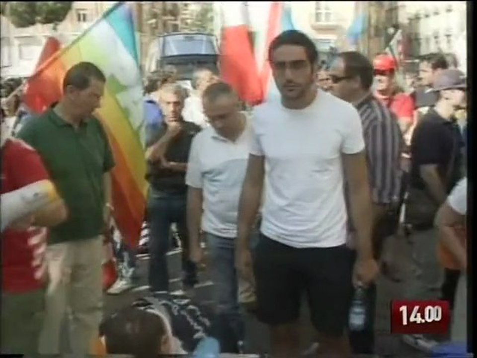 TG 28.08.09 Operai in rivolta, sciopero a Potenza