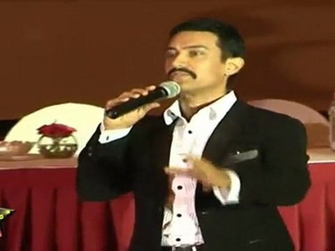Mr perfect Aamir Khan in -Success Party Delhi Belly