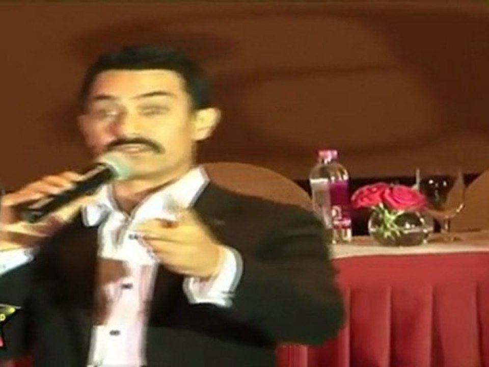 Success Party of   "Delhi Belly "Aamir Khan -