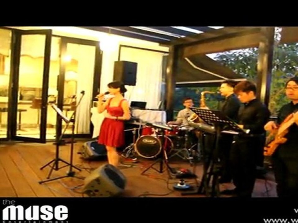 2011-07-06 Muse Bossa 5p-Dato Birthday-ENG