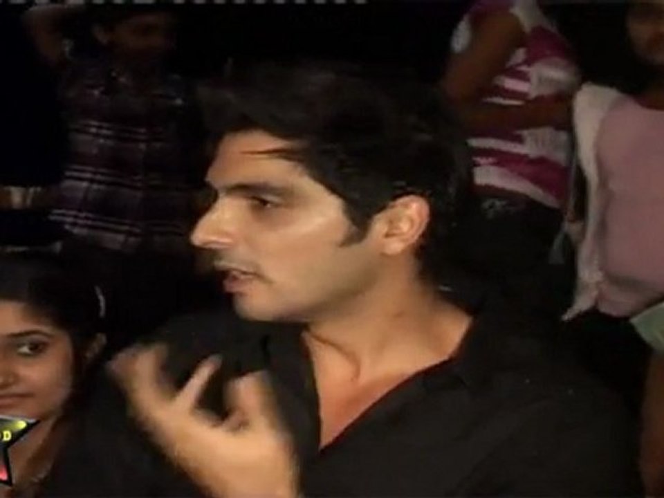 Zayed Khan All Praises New Dancers At Anchal Gupta's Dance Festival