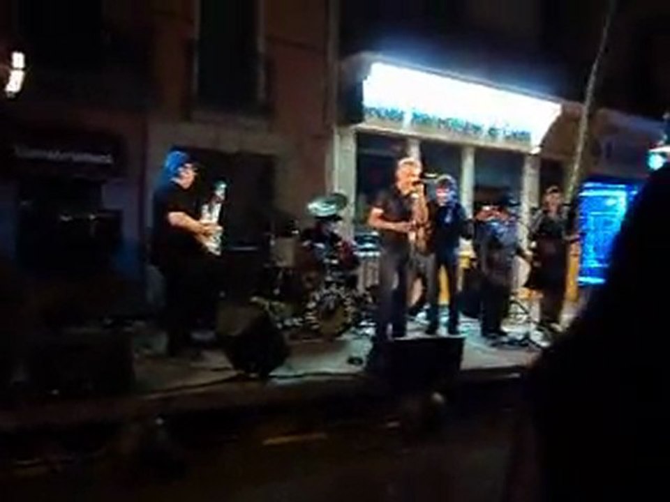 Les GRACELANDERS  "ROCKABILLY BOOGIE" (extrait) CONCERT du Ven. 26 Aout 2011!!! PLACE DU FRANCE, CERET P.O.
