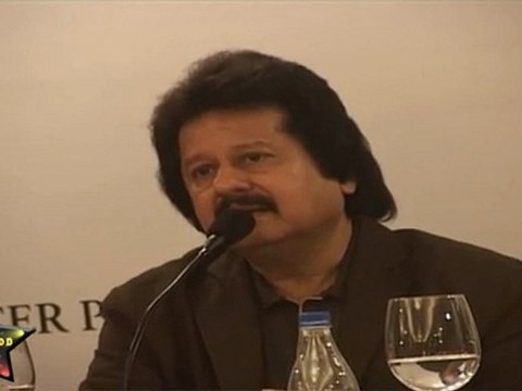 KHAZANA FESTIVAL GHAZALS WITH PANKAJ UDHAS 07