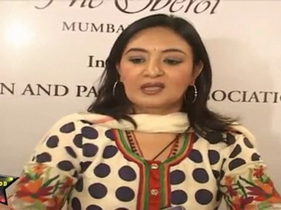 KHAZANA FESTIVAL GHAZALS WITH PANKAJ UDHAS   10