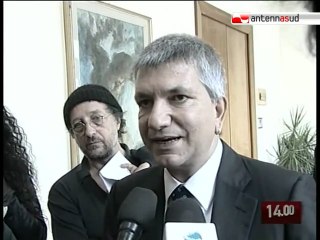 TG 04.05.10 Vendola premier? Per ora governatore