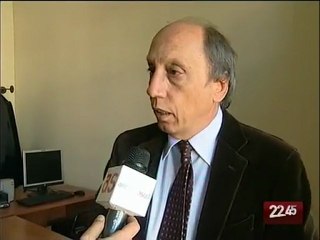 TG 23.12.09 Il centrodestra al Comune di Bari accusa Emiliano