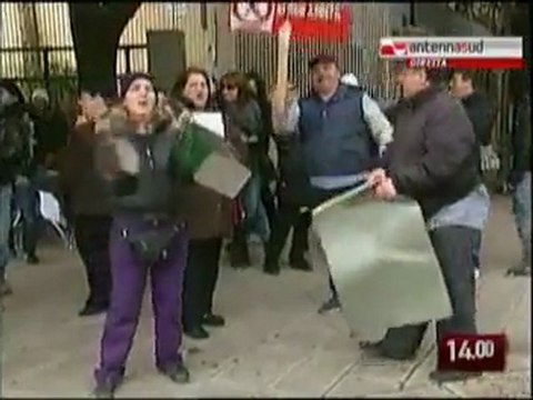 TG 11.02.10 Taranto, continua la protesta dei disoccupati