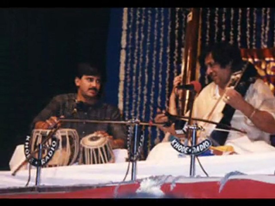 Sultan-Khan-Sarangi-Ustad-Zakir-Hussein-Tabla-Raga-Nat-Bhairav P5