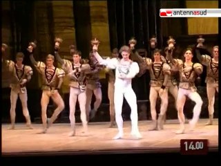 TG 15.05.10 Di scena nel Petruzzelli di Bari il leggendario Bolscioi