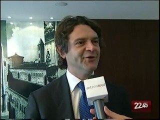 TG 04.04.10 L'acquedotto pugliese? Non sarà privatizzato