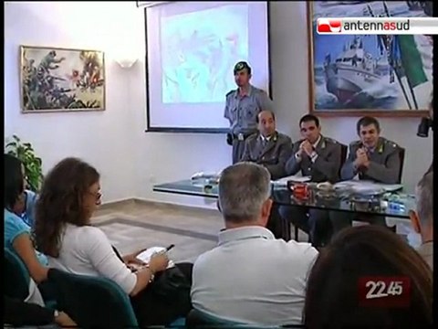 TG 24.06.10 Arsenale in una masseria, sequestro della Gdf di Lecce