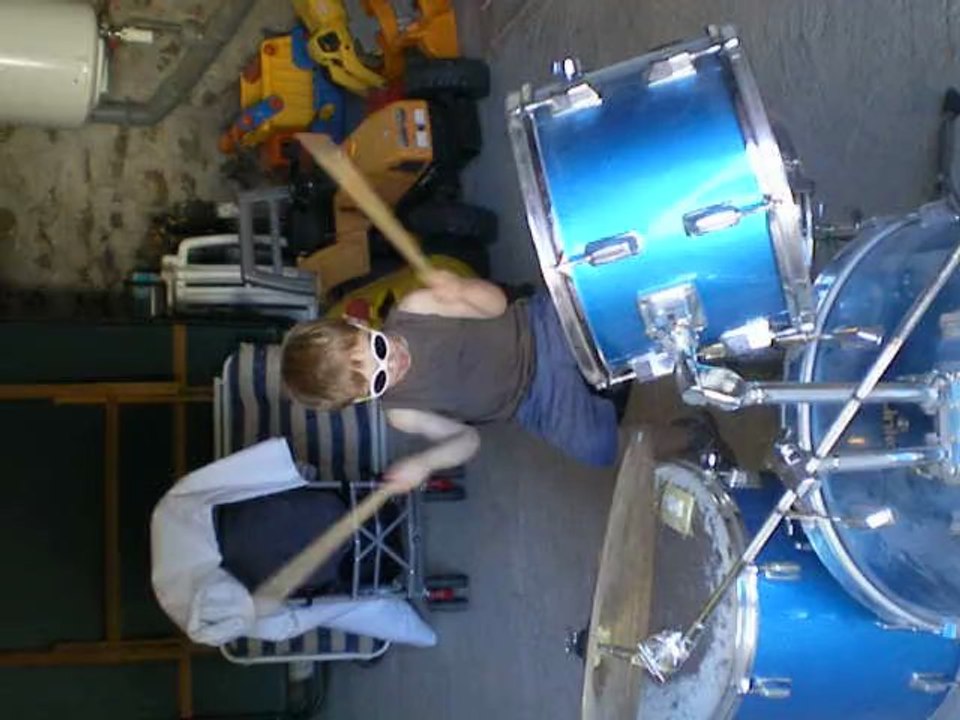 Alan à la batterie