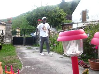 PARTY ROCK ANTHEM SHUFFLE STEP!