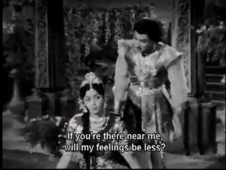 Kaniya Kaniya Mazhalai - M G Ramachandran   Padmini - Mannadhi Mannan -