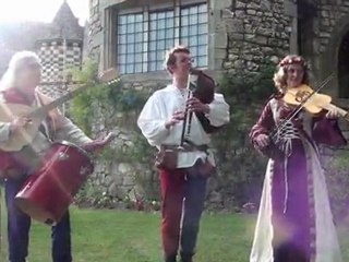 Les Troubadours d'Alienor - Gavottes - Cornemuse, cistre, Vièle à archet
