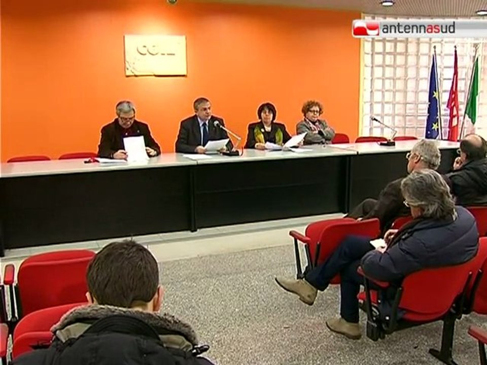 TG 05.01.11 La Cgil contro i tagli in sanità di Vendola