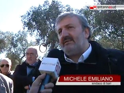 TG 07.02.11 A Bari lutto cittadino per i bimbi Rom morti a Roma