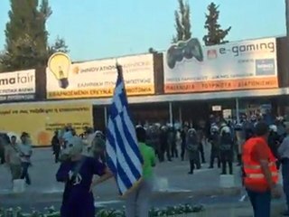 kosmos ekso apo tin ΧΑΝΘ