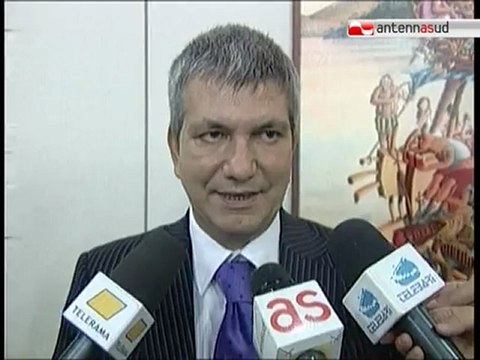 TG 28.02.11 L'inchiesta sanità e la memoria corta di Vendola