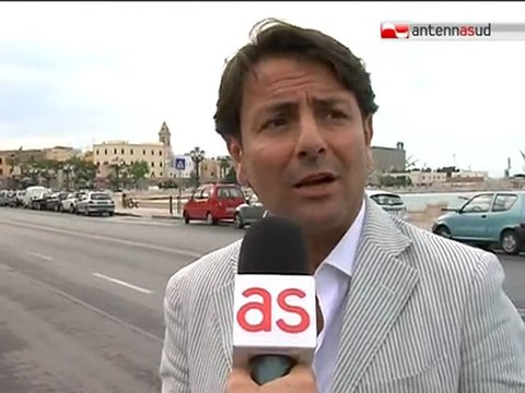 TG 13.06.11 Lungomare off limits alle auto, polemiche a BariVecchia e a S. Spirito