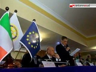 TG 16.06.11 Veronesi ad Andria: guarire dal cancro si può