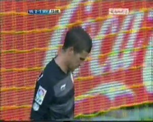 هدف فياريال الثاني على اشبيليه