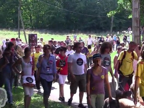 Manifestation contre l'élevage de chiens de Mézilles 10.09.2011