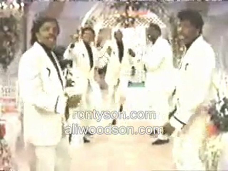 The Temptations appear on the Murphy Brown Show