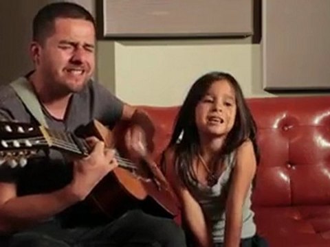 Baba ile kızın muhteşem düeti